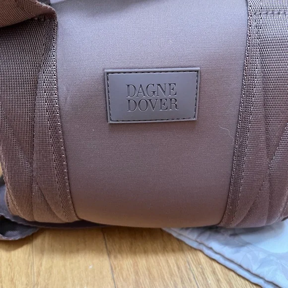 Dagne Dover Landon Carryall Extra Small in Dune - Picture 9 of 14